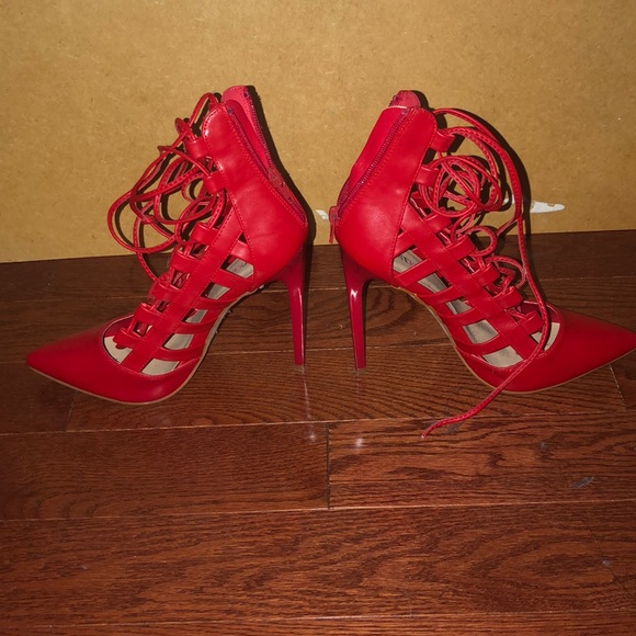 Lace up heels - Picture 2 of 4